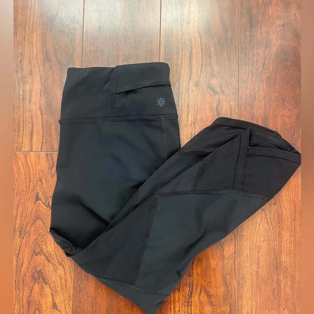 Athleta Black Crop Leggings Size small with Mesh detail